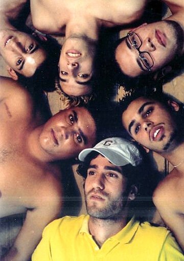 Это немного пугает меня / Tomer Ve-Hasrutim