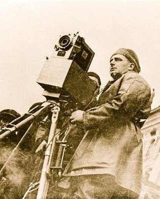 Откройте для себя Тайбэй / Discover Taipei: The Kino Eye Man and Woman with a Movie Camera