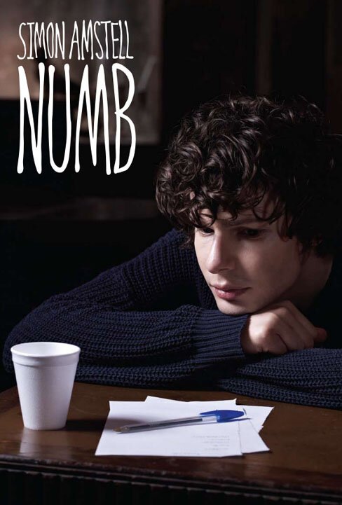 Саймон Амстелл: Онемение души / Simon Amstell: Numb